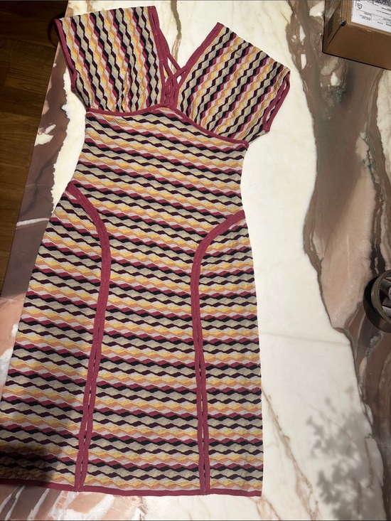 Missoni Dresses & Skirts - Missoni Multicolor Zigzag Midi Dress
